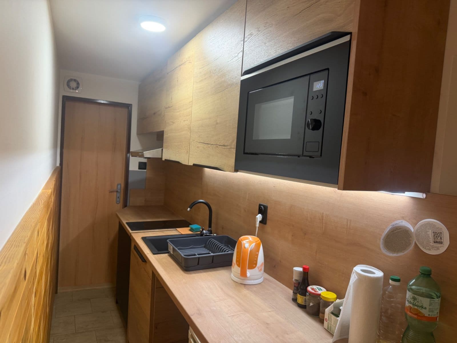 Pronájem bytu 1+kk 33 m², Karlovarská, Řevničov, Středočeský kraj Pronájem bytu 1+kk 33 m², Karlovarská, Řevničov, Středočeský kraj