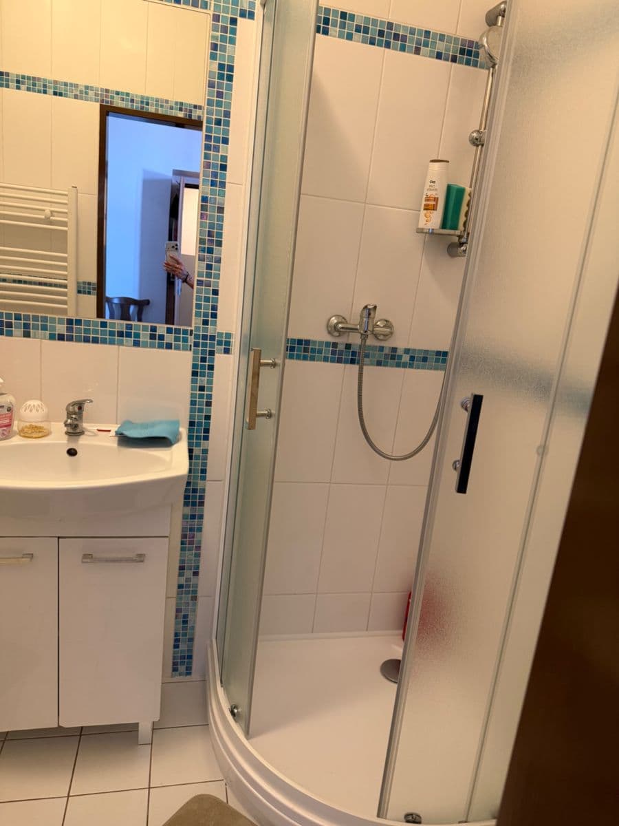 Pronájem bytu 1+kk 33 m², Karlovarská, Řevničov, Středočeský kraj Pronájem bytu 1+kk 33 m², Karlovarská, Řevničov, Středočeský kraj
