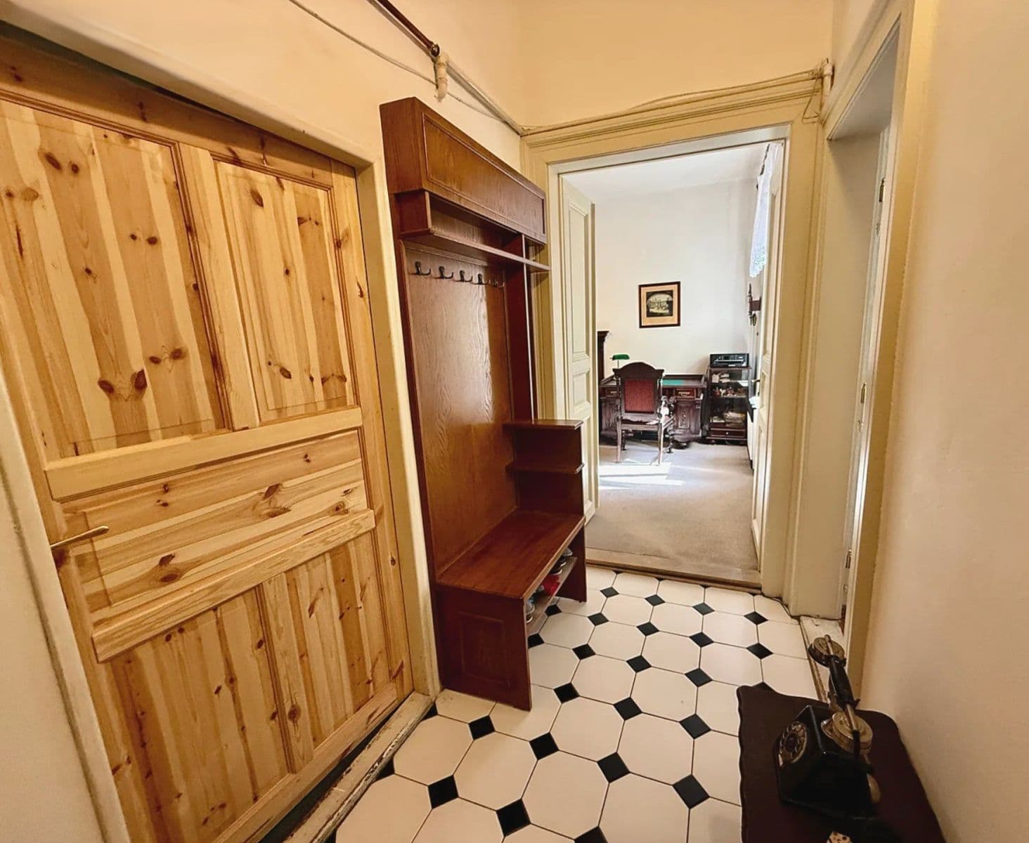 Prodej bytu 3+1 84 m², Husitská, Praha, Praha Prodej bytu 3+1 84 m², Husitská, Praha, Praha