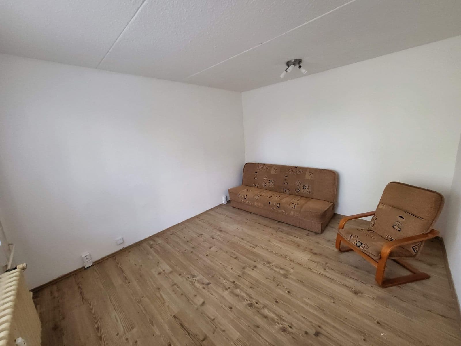 Prodej bytu 2+1 57 m², Obránců míru, Třebíč, Kraj Vysočina Prodej bytu 2+1 57 m², Obránců míru, Třebíč, Kraj Vysočina