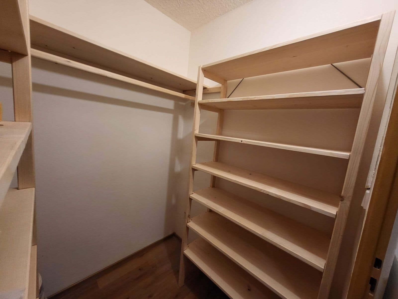 Prodej bytu 2+1 57 m², Obránců míru, Třebíč, Kraj Vysočina Prodej bytu 2+1 57 m², Obránců míru, Třebíč, Kraj Vysočina