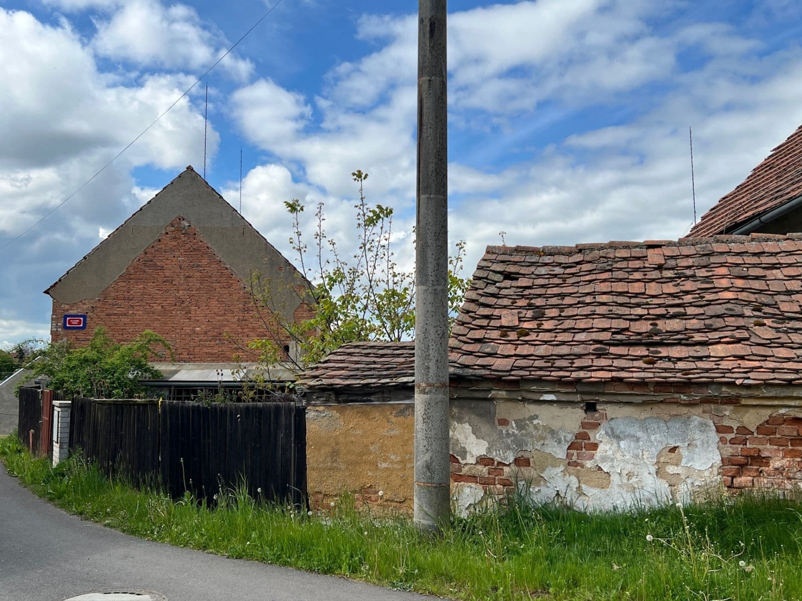 Prodej domu 128 m², pozemek 643 m², Svojetín, Středočeský kraj Prodej domu 128 m², pozemek 643 m², Svojetín, Středočeský kraj