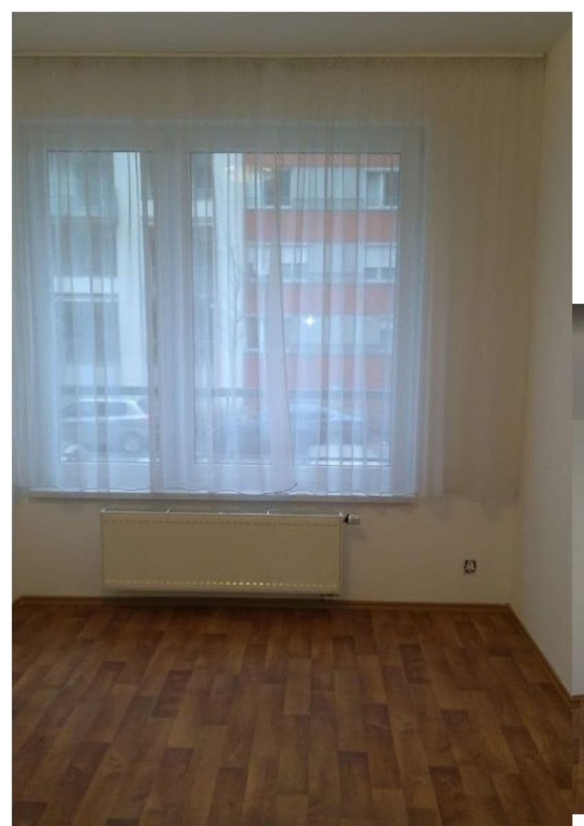 Pronájem bytu 2+kk 38 m², Sazovická, Praha, Praha Pronájem bytu 2+kk 38 m², Sazovická, Praha, Praha