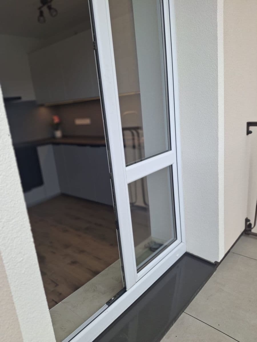 Prodej bytu 2+1 62 m², třída Osvobození, Příbram, Středočeský kraj Prodej bytu 2+1 62 m², třída Osvobození, Příbram, Středočeský kraj