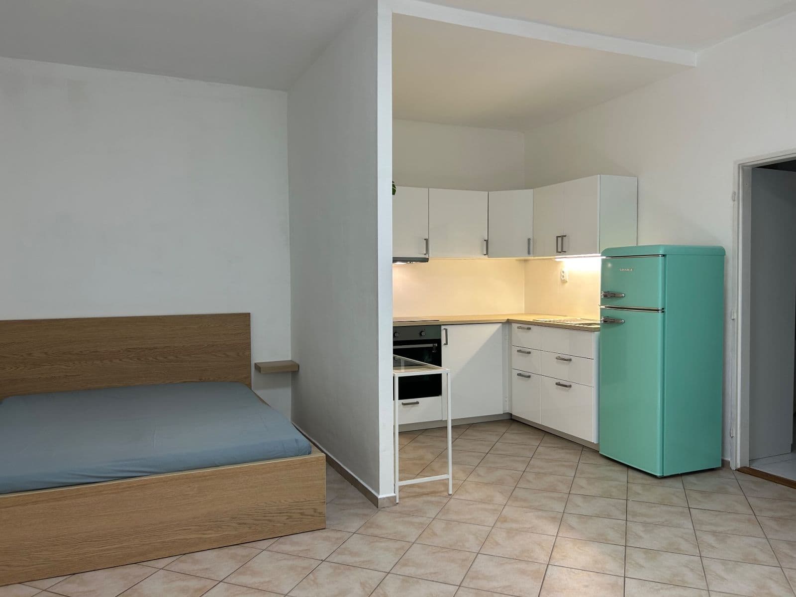 Pronájem bytu 1+kk 38 m², U Uranie, Praha, Praha Pronájem bytu 1+kk 38 m², U Uranie, Praha, Praha