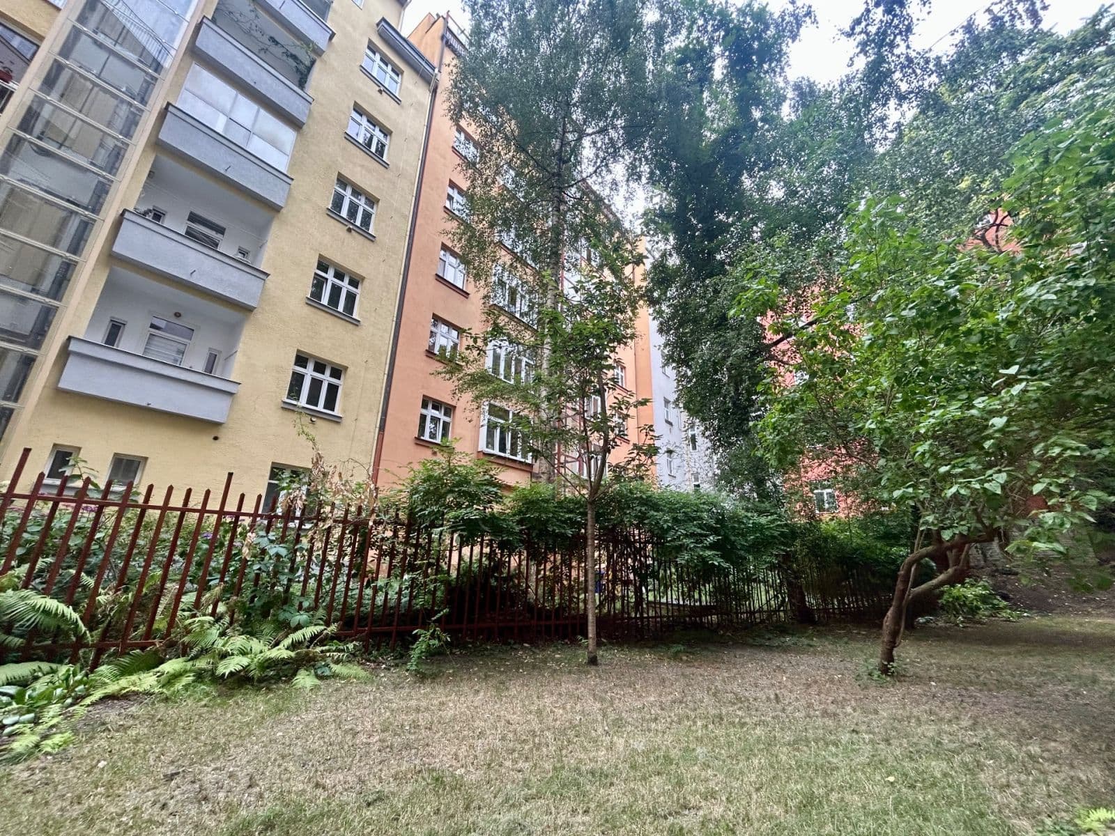 Pronájem bytu 1+kk 38 m², U Uranie, Praha, Praha Pronájem bytu 1+kk 38 m², U Uranie, Praha, Praha