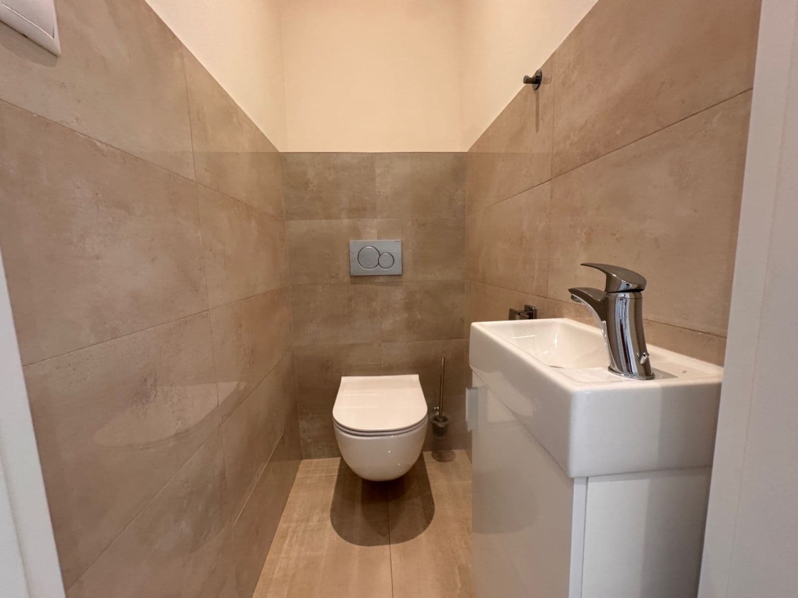 Pronájem bytu 1+1 45 m², Jana Zajíce, Praha, Praha Pronájem bytu 1+1 45 m², Jana Zajíce, Praha, Praha