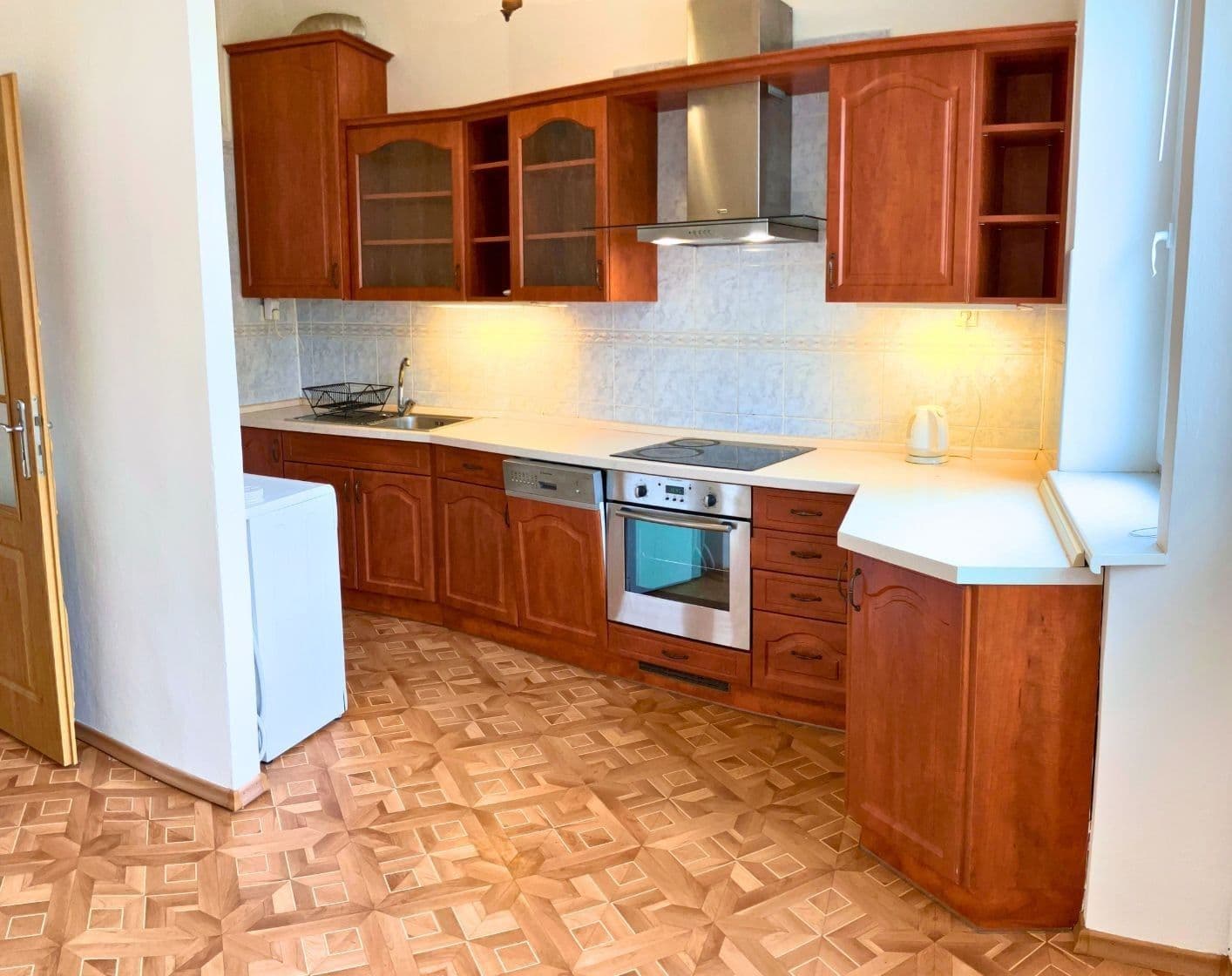 Pronájem bytu 2+1 69 m², Šmejkalova, Brno, Jihomoravský kraj Pronájem bytu 2+1 69 m², Šmejkalova, Brno, Jihomoravský kraj