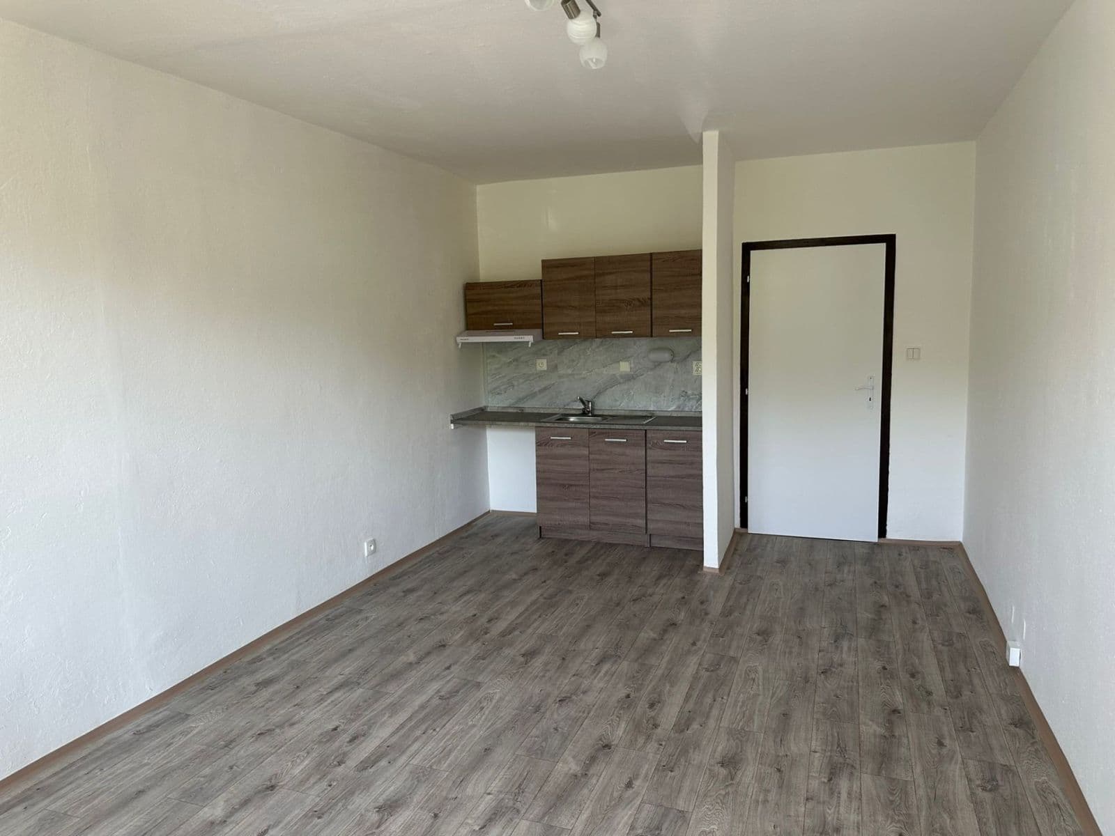 Pronájem bytu 1+kk 31 m², Petruškova, Ostrava, Moravskoslezský kraj Pronájem bytu 1+kk 31 m², Petruškova, Ostrava, Moravskoslezský kraj