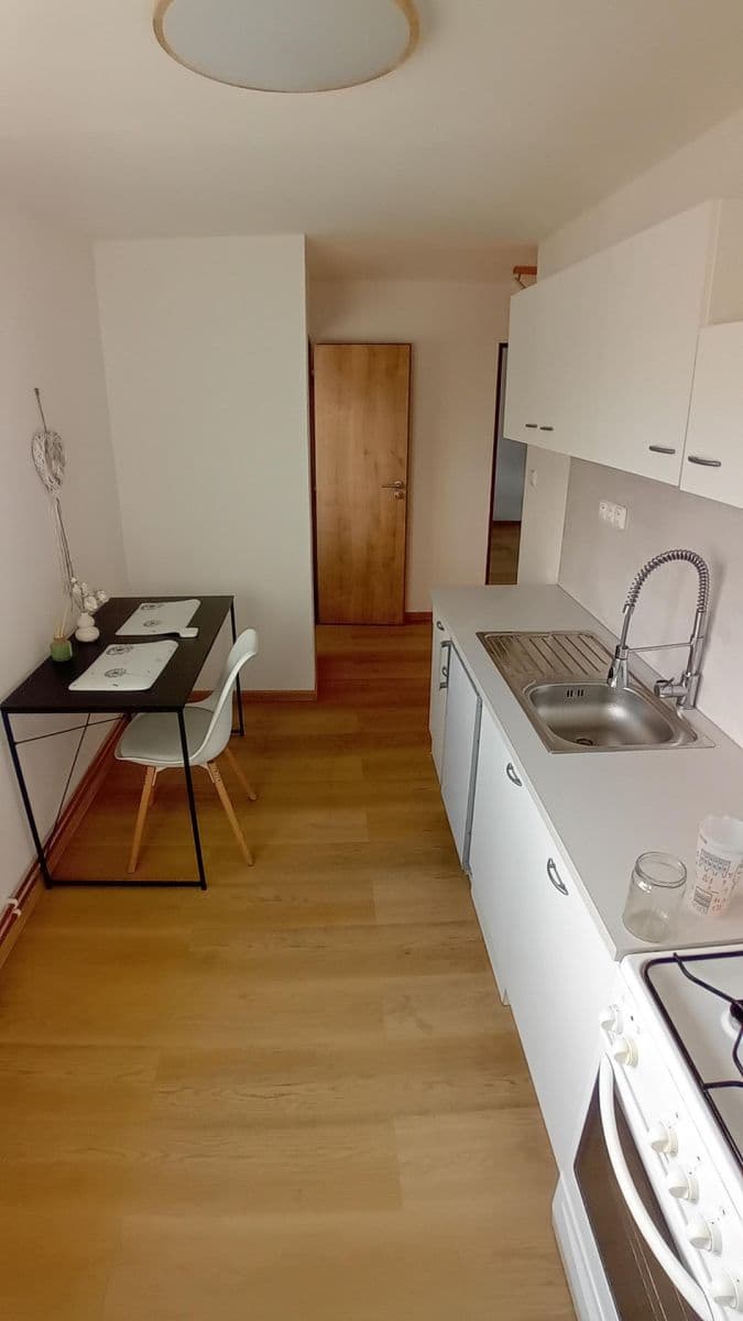 Pronájem bytu 1+1 36 m², Komenského, Nový Jičín, Moravskoslezský kraj Pronájem bytu 1+1 36 m², Komenského, Nový Jičín, Moravskoslezský kraj