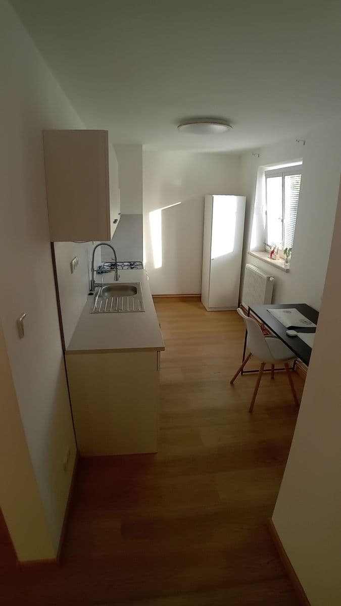 Pronájem bytu 1+1 36 m², Komenského, Nový Jičín, Moravskoslezský kraj Pronájem bytu 1+1 36 m², Komenského, Nový Jičín, Moravskoslezský kraj
