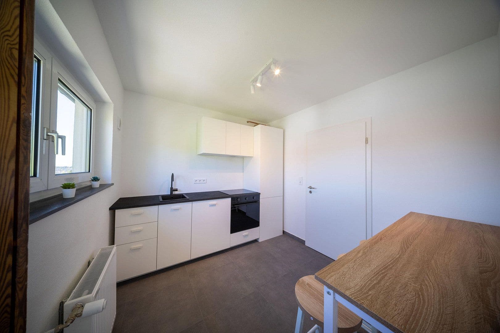 Pronájem bytu 4+1 85 m², Traminerweg 16, Ulm, Bádensko-Württembersko Pronájem bytu 4+1 85 m², Traminerweg 16, Ulm, Bádensko-Württembersko