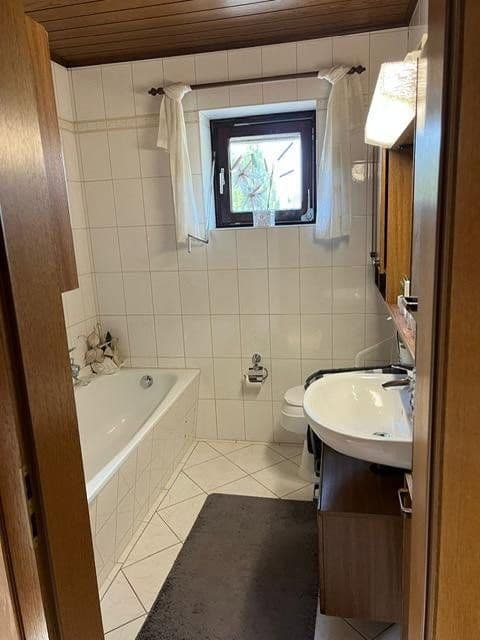 Prodej domu 160 m², pozemek 670 m², Syke, Dolní Sasko Prodej domu 160 m², pozemek 670 m², Syke, Dolní Sasko