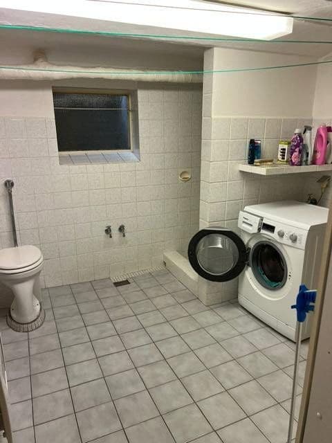 Prodej domu 160 m², pozemek 670 m², Syke, Dolní Sasko Prodej domu 160 m², pozemek 670 m², Syke, Dolní Sasko