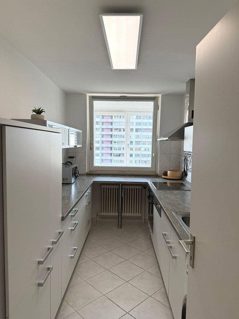 Pronájem bytu 2+1 68 m², Wilhelm-Hauff-Str. 34, Augsburg, Bavorsko Pronájem bytu 2+1 68 m², Wilhelm-Hauff-Str. 34, Augsburg, Bavorsko
