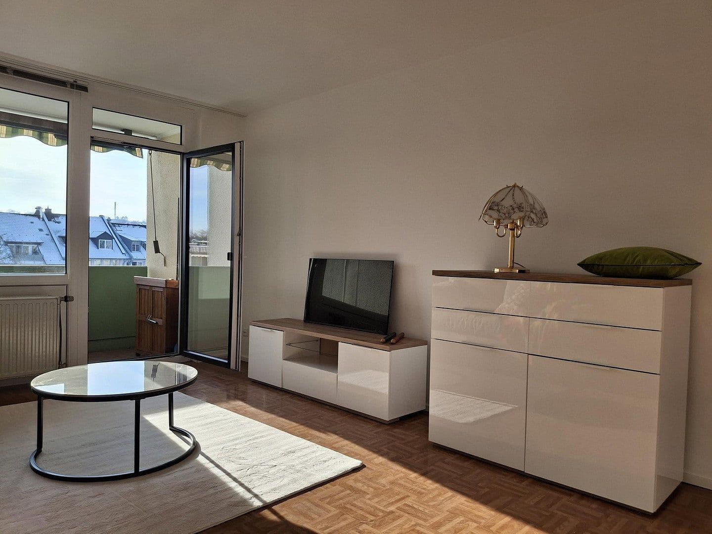 Pronájem bytu 2+1 69 m², Am Burgweiher 26, Bonn, Severní Porýní-Vestfálsko Pronájem bytu 2+1 69 m², Am Burgweiher 26, Bonn, Severní Porýní-Vestfálsko
