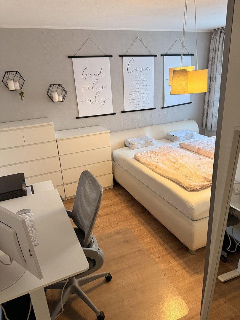 Prodej bytu 4+1 95 m², Fuchsbüchlerkellerstr. 16a, Geisenfeld, Bavorsko Prodej bytu 4+1 95 m², Fuchsbüchlerkellerstr. 16a, Geisenfeld, Bavorsko