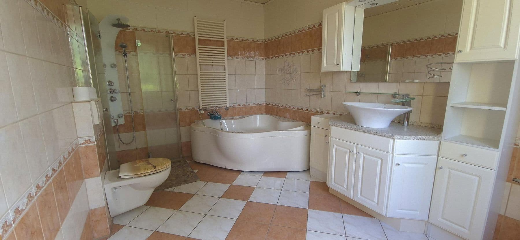 Prodej domu 280 m², pozemek 893 m², Rudolf-Breitscheid-Allee 105, Neuenhagen bei Berlin, Braniborsko Prodej domu 280 m², pozemek 893 m², Rudolf-Breitscheid-Allee 105, Neuenhagen bei Berlin, Braniborsko