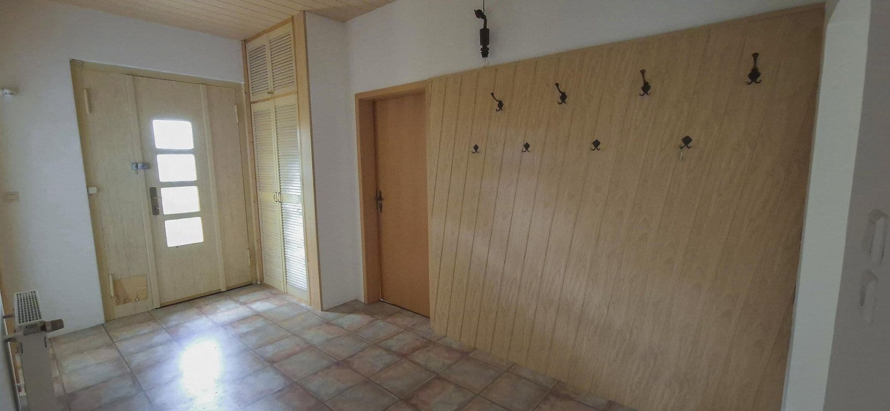 Prodej domu 280 m², pozemek 893 m², Rudolf-Breitscheid-Allee 105, Neuenhagen bei Berlin, Braniborsko Prodej domu 280 m², pozemek 893 m², Rudolf-Breitscheid-Allee 105, Neuenhagen bei Berlin, Braniborsko