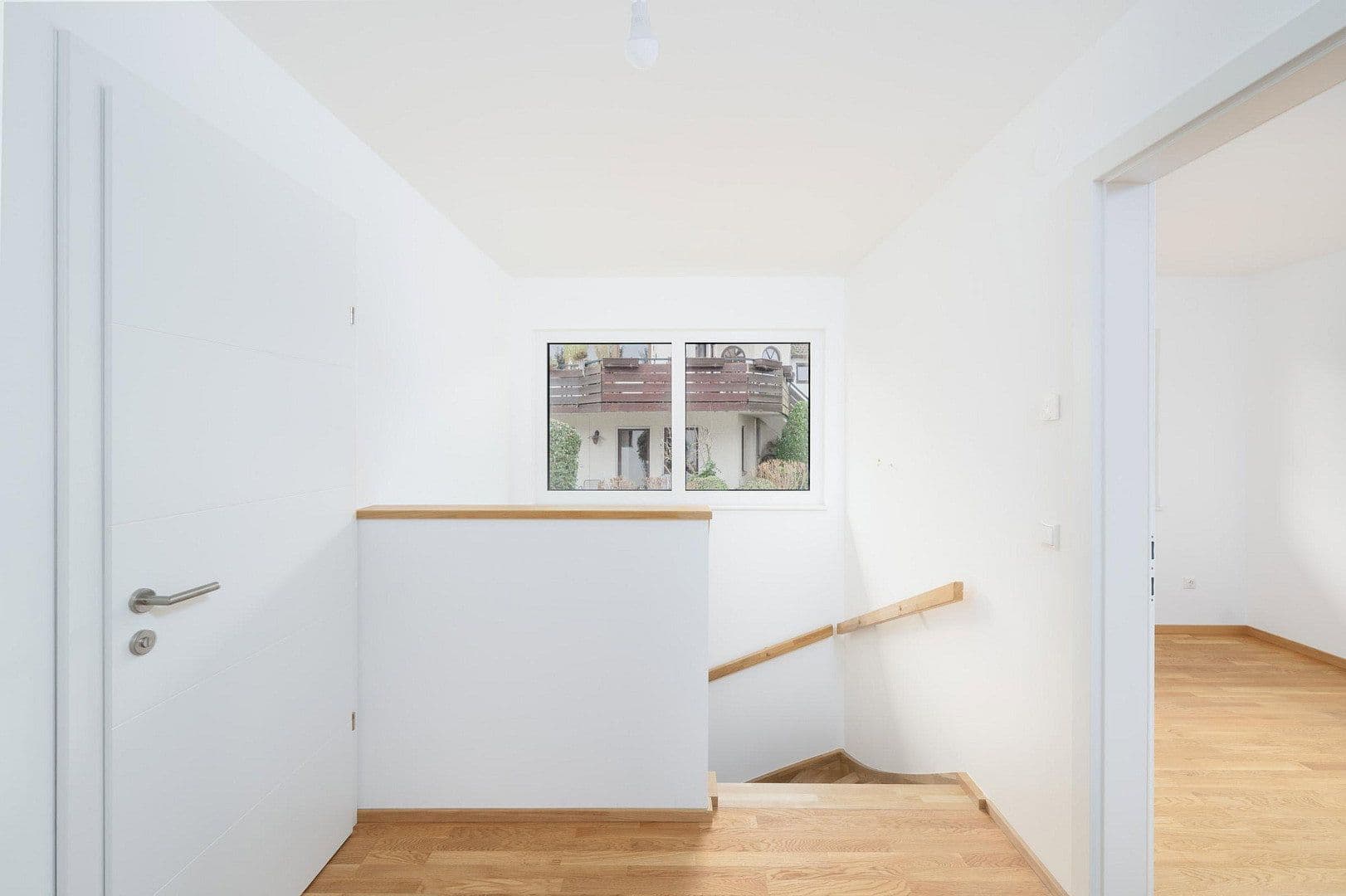 Prodej domu 131 m², pozemek 490 m², Beilstein, Bádensko-Württembersko Prodej domu 131 m², pozemek 490 m², Beilstein, Bádensko-Württembersko