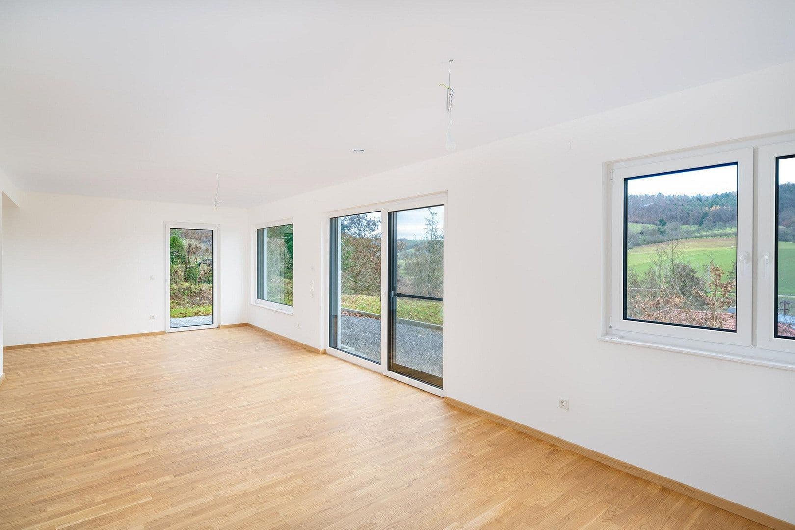 Prodej domu 131 m², pozemek 490 m², Beilstein, Bádensko-Württembersko Prodej domu 131 m², pozemek 490 m², Beilstein, Bádensko-Württembersko