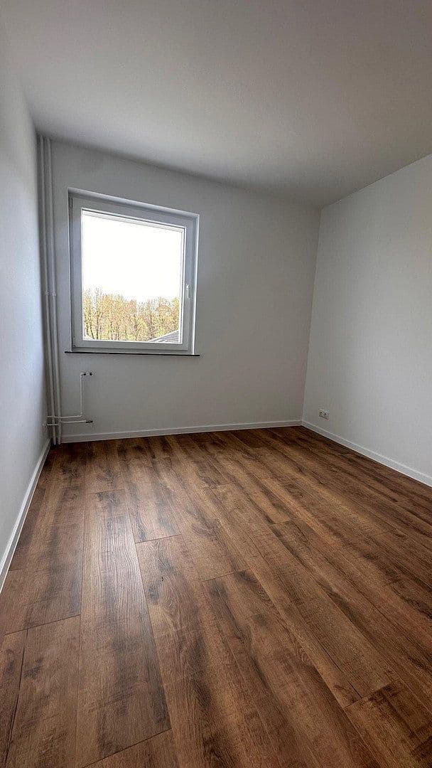 Pronájem bytu 2+1 50 m², Honseler Straße 23a, Lüdenscheid, Severní Porýní-Vestfálsko Pronájem bytu 2+1 50 m², Honseler Straße 23a, Lüdenscheid, Severní Porýní-Vestfálsko