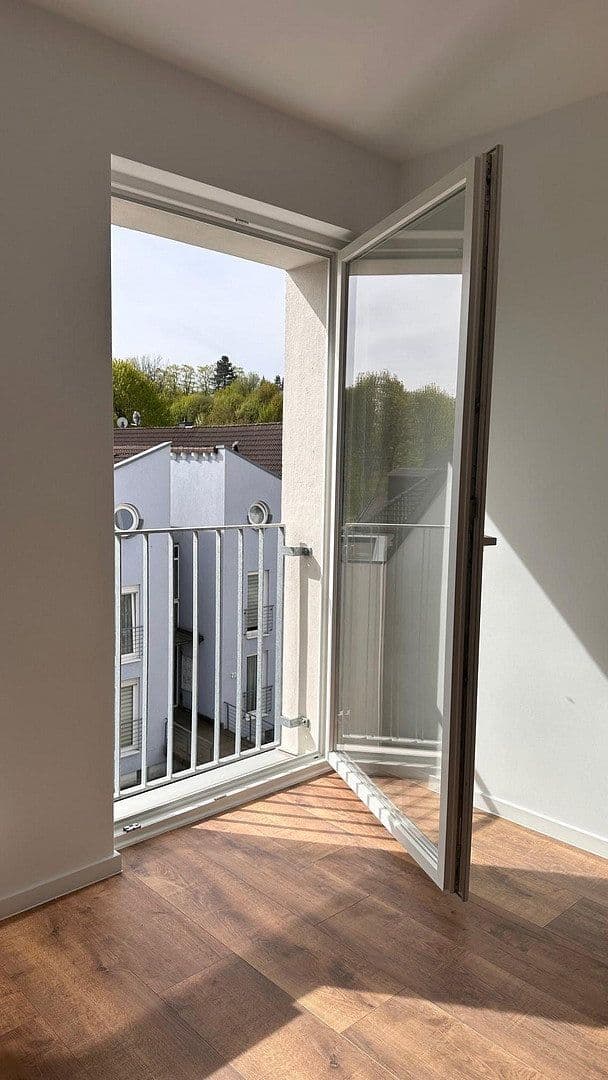 Pronájem bytu 2+1 50 m², Honseler Straße 23a, Lüdenscheid, Severní Porýní-Vestfálsko Pronájem bytu 2+1 50 m², Honseler Straße 23a, Lüdenscheid, Severní Porýní-Vestfálsko