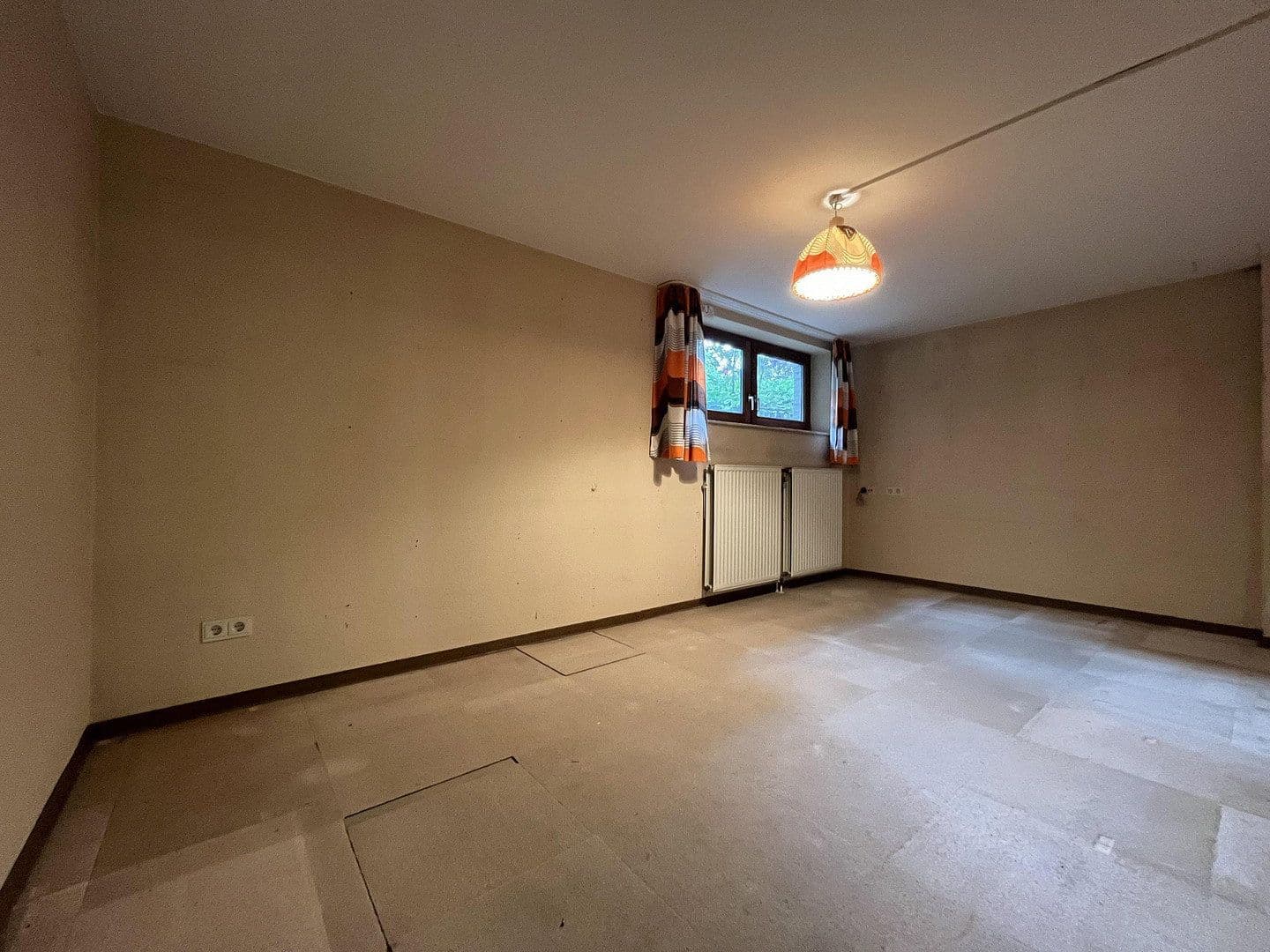 Prodej domu 178 m², pozemek 771 m², Helpsen, Dolní Sasko Prodej domu 178 m², pozemek 771 m², Helpsen, Dolní Sasko