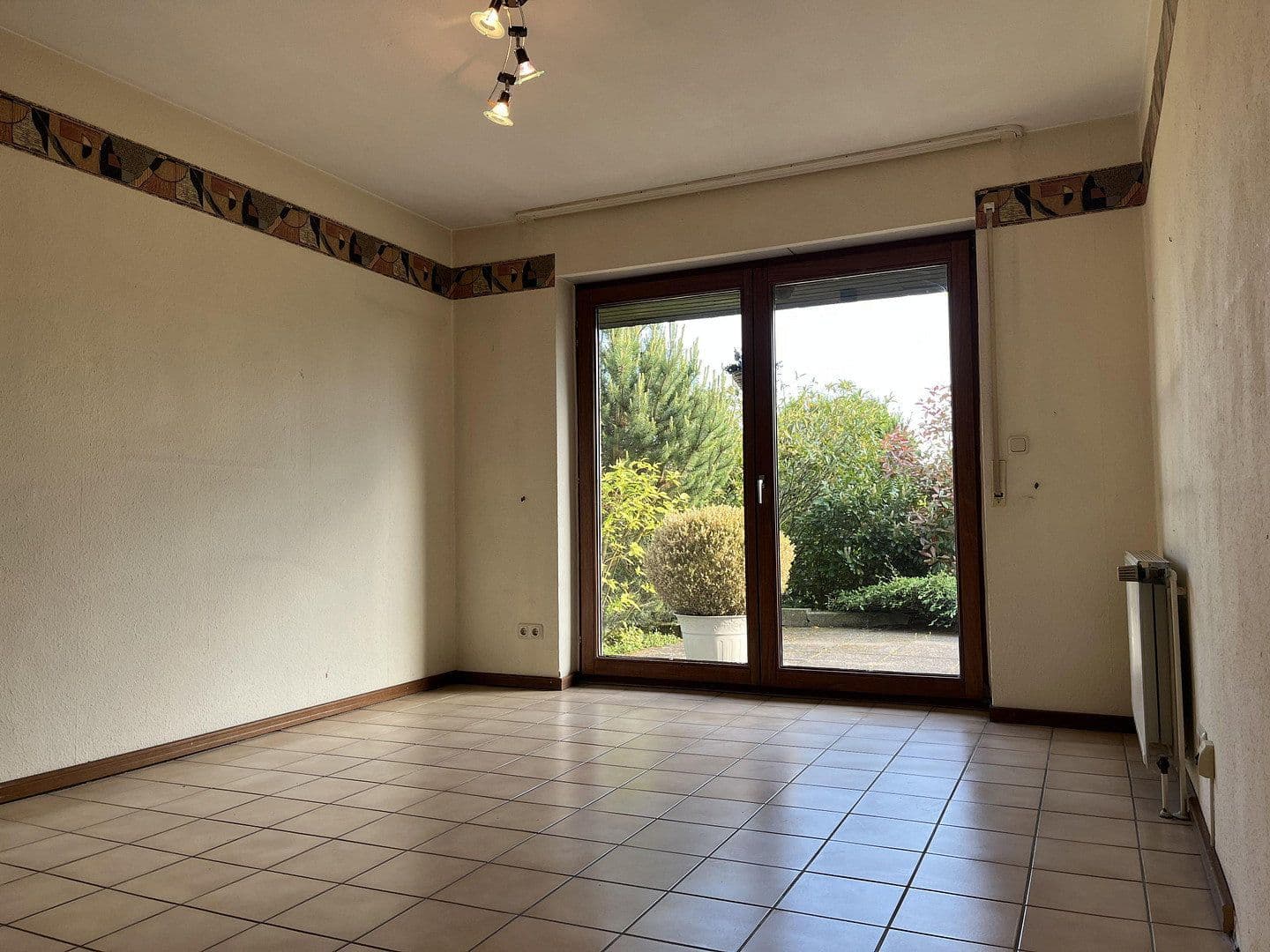 Prodej domu 178 m², pozemek 771 m², Helpsen, Dolní Sasko Prodej domu 178 m², pozemek 771 m², Helpsen, Dolní Sasko