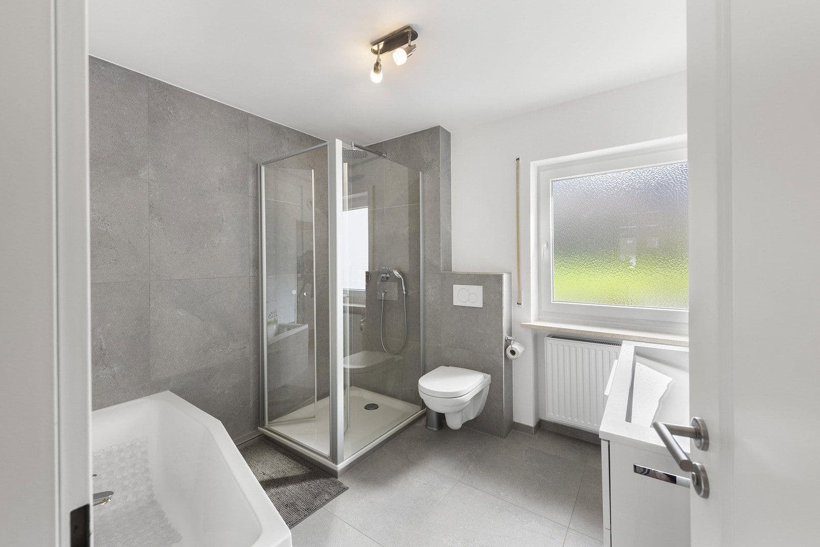 Prodej domu 140 m², pozemek 330 m², Nußdorf, Bavorsko Prodej domu 140 m², pozemek 330 m², Nußdorf, Bavorsko