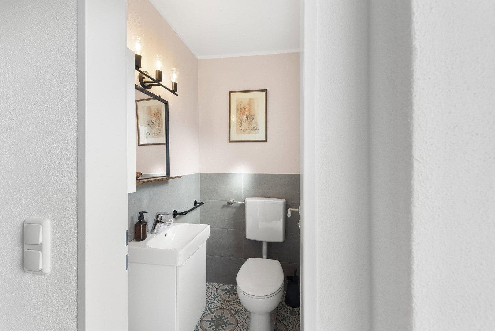 Prodej domu 140 m², pozemek 330 m², Nußdorf, Bavorsko Prodej domu 140 m², pozemek 330 m², Nußdorf, Bavorsko