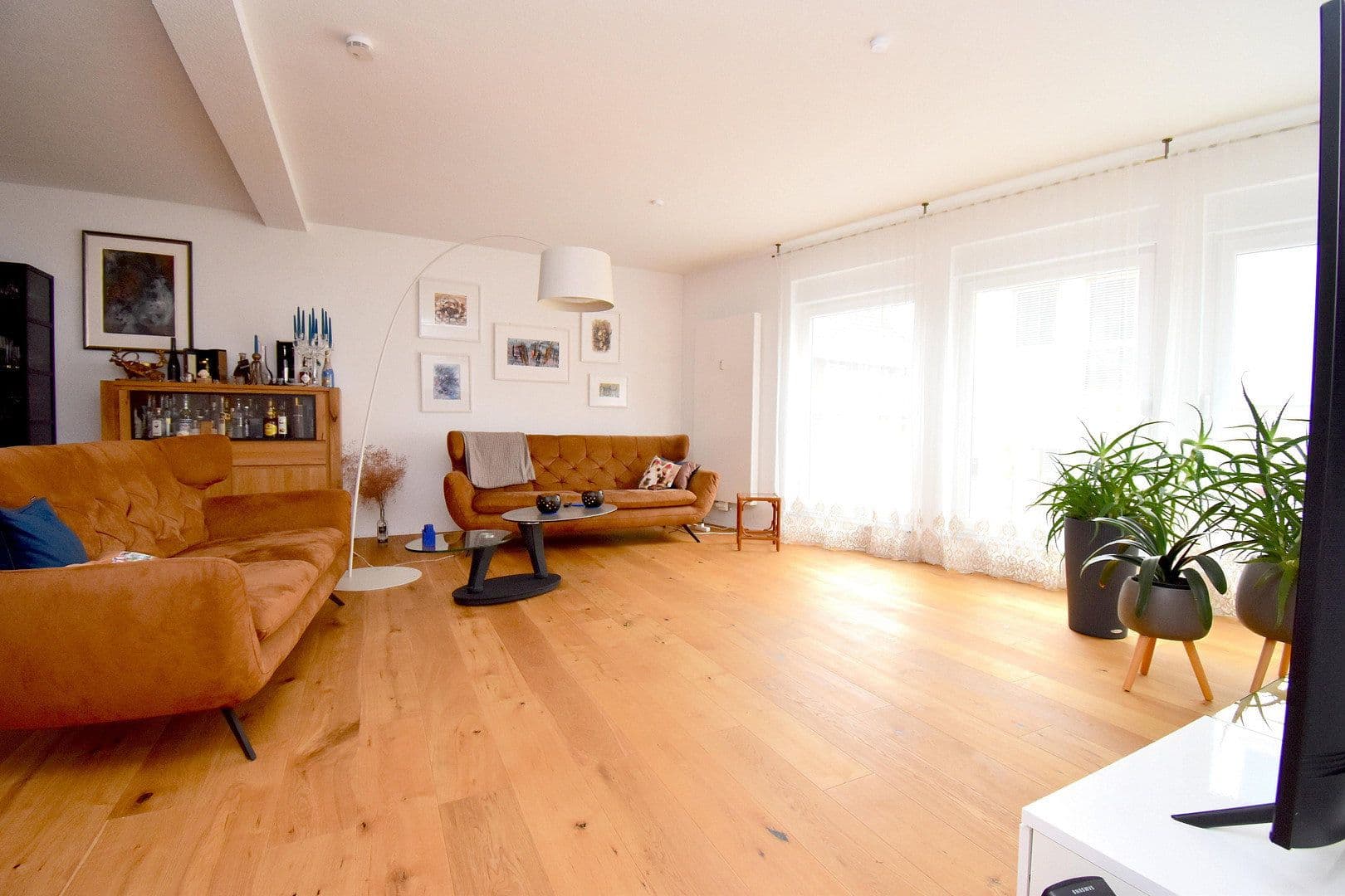Pronájem kanceláře 164 m², Stuttgarter Straße 23, Weil der Stadt, Bádensko-Württembersko Pronájem kanceláře 164 m², Stuttgarter Straße 23, Weil der Stadt, Bádensko-Württembersko