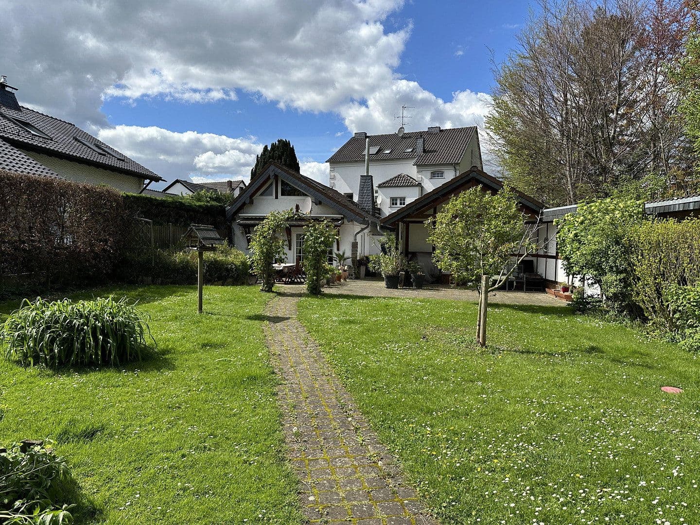 Pronájem bytu 2+1 99 m², Euskirchen, Severní Porýní-Vestfálsko Pronájem bytu 2+1 99 m², Euskirchen, Severní Porýní-Vestfálsko