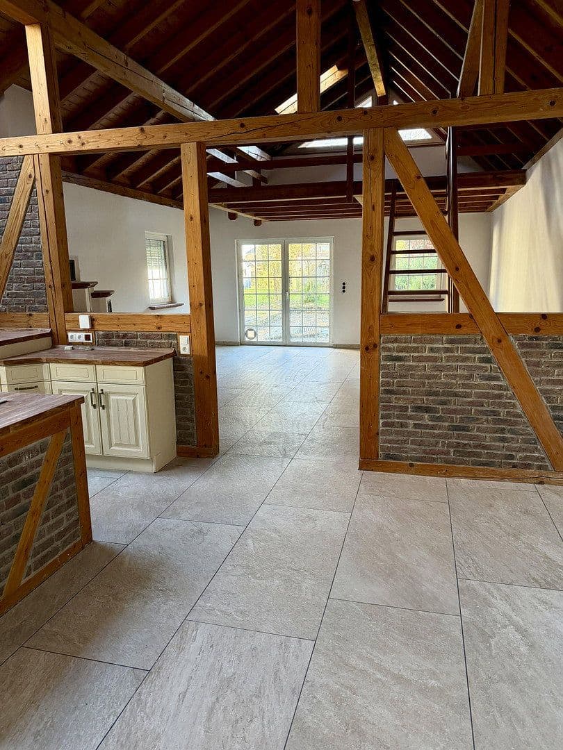 Pronájem bytu 2+1 99 m², Euskirchen, Severní Porýní-Vestfálsko Pronájem bytu 2+1 99 m², Euskirchen, Severní Porýní-Vestfálsko