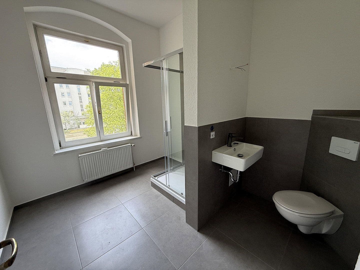 Pronájem bytu 4+1 105 m², Jößnitzer Str. 71, Plauen, Sasko Pronájem bytu 4+1 105 m², Jößnitzer Str. 71, Plauen, Sasko