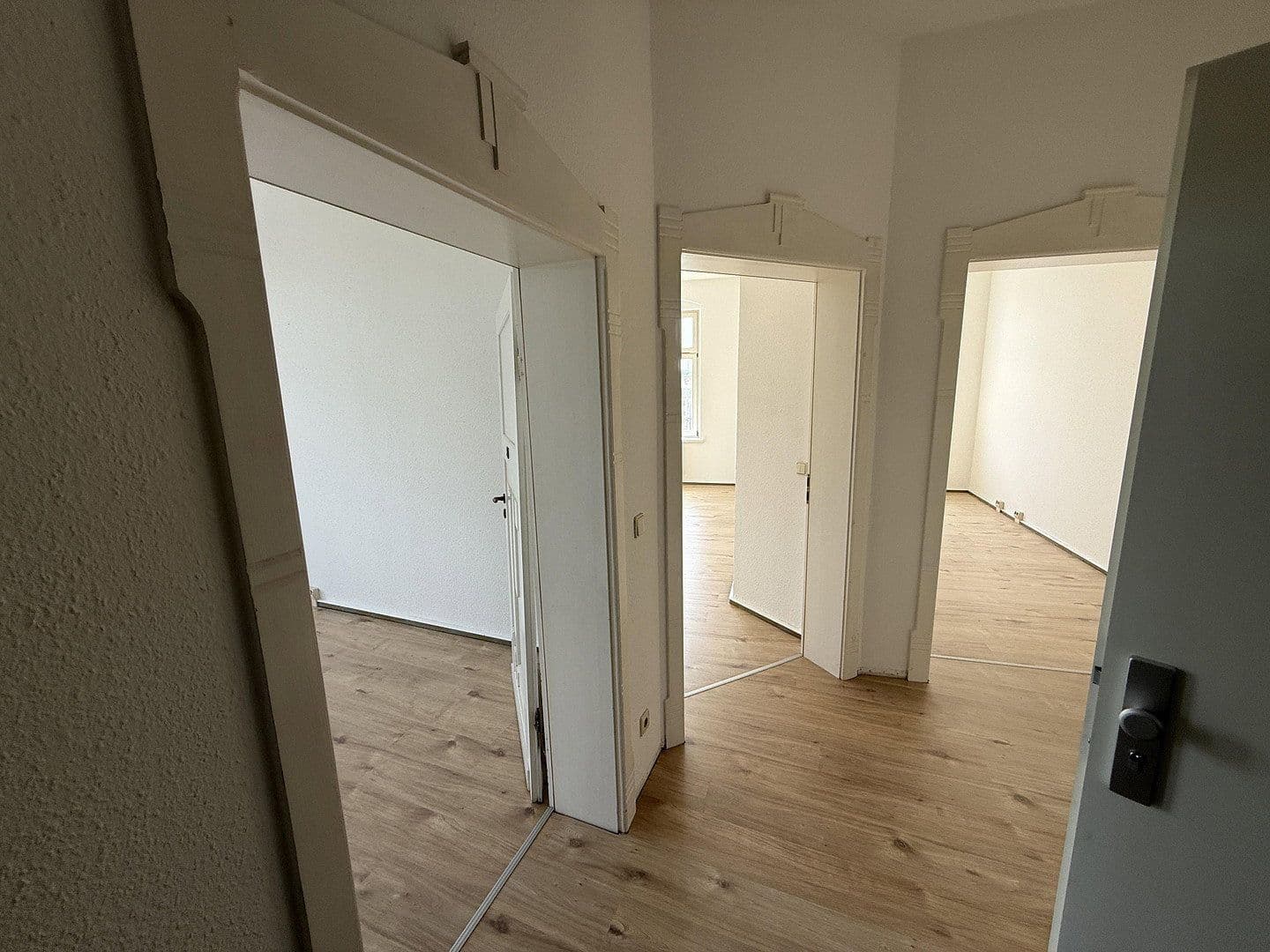 Pronájem bytu 4+1 105 m², Jößnitzer Str. 71, Plauen, Sasko Pronájem bytu 4+1 105 m², Jößnitzer Str. 71, Plauen, Sasko