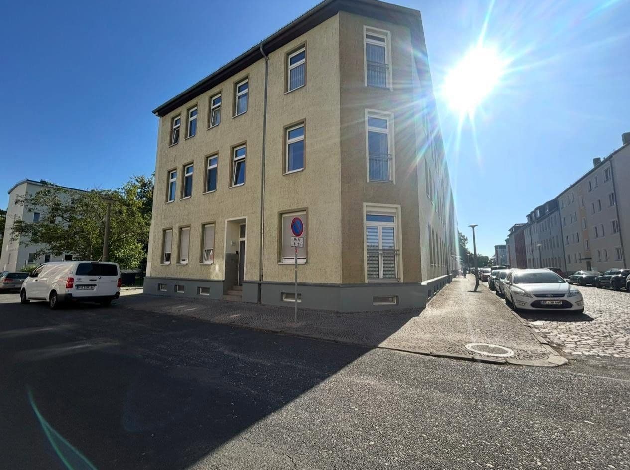 Pronájem bytu 4+1 81 m², Agnesstraße 24, Dessau-Roßlau, Sasko-Anhaltsko Pronájem bytu 4+1 81 m², Agnesstraße 24, Dessau-Roßlau, Sasko-Anhaltsko