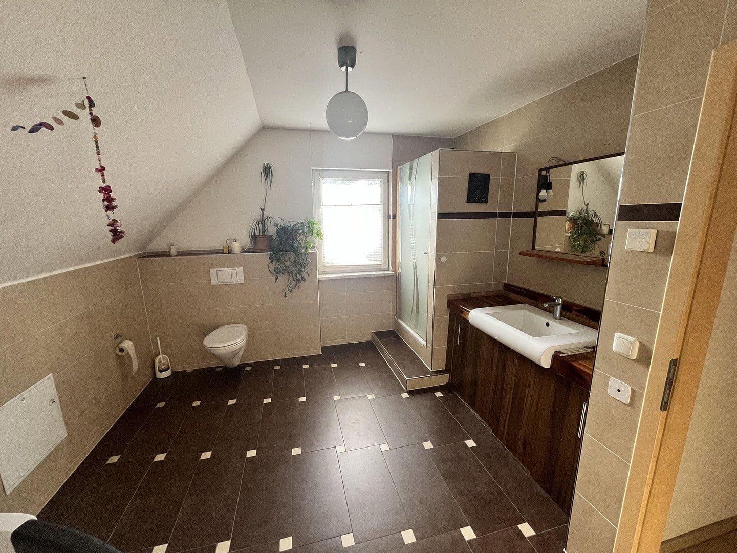 Prodej domu 134 m², pozemek 655 m², Magedeburgerstr 30, Glienicke/Nordbahn, Braniborsko Prodej domu 134 m², pozemek 655 m², Magedeburgerstr 30, Glienicke/Nordbahn, Braniborsko