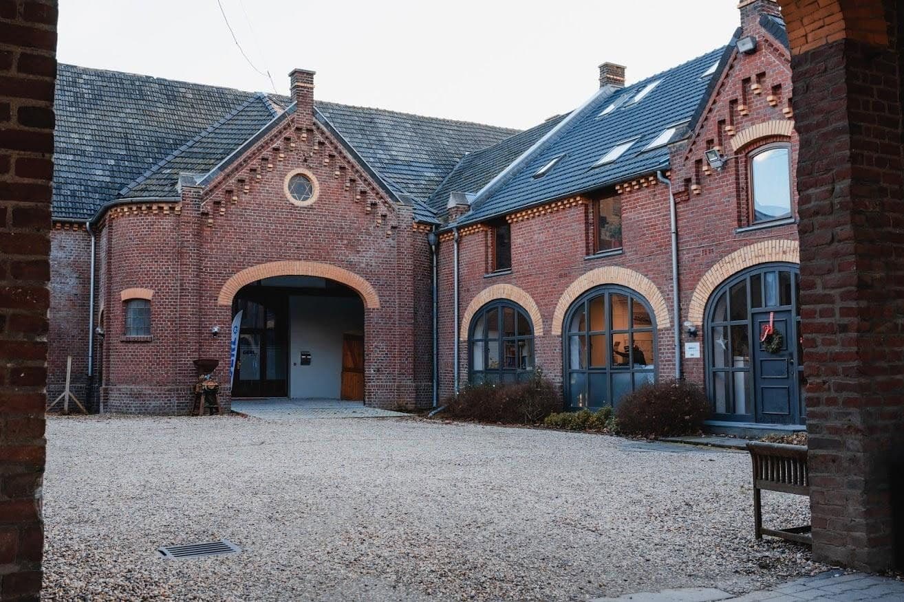 Pronájem kanceláře 42 m², Oberbenrader Str. 51, Nordrhein-Westfalen - Krefeld, Severní Porýní-Vestfálsko Pronájem kanceláře 42 m², Oberbenrader Str. 51, Nordrhein-Westfalen - Krefeld, Severní Porýní-Vestfálsko