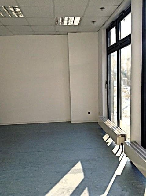 Pronájem kanceláře 125 m², Treskowallee 128, Berlin, Berlín Pronájem kanceláře 125 m², Treskowallee 128, Berlin, Berlín