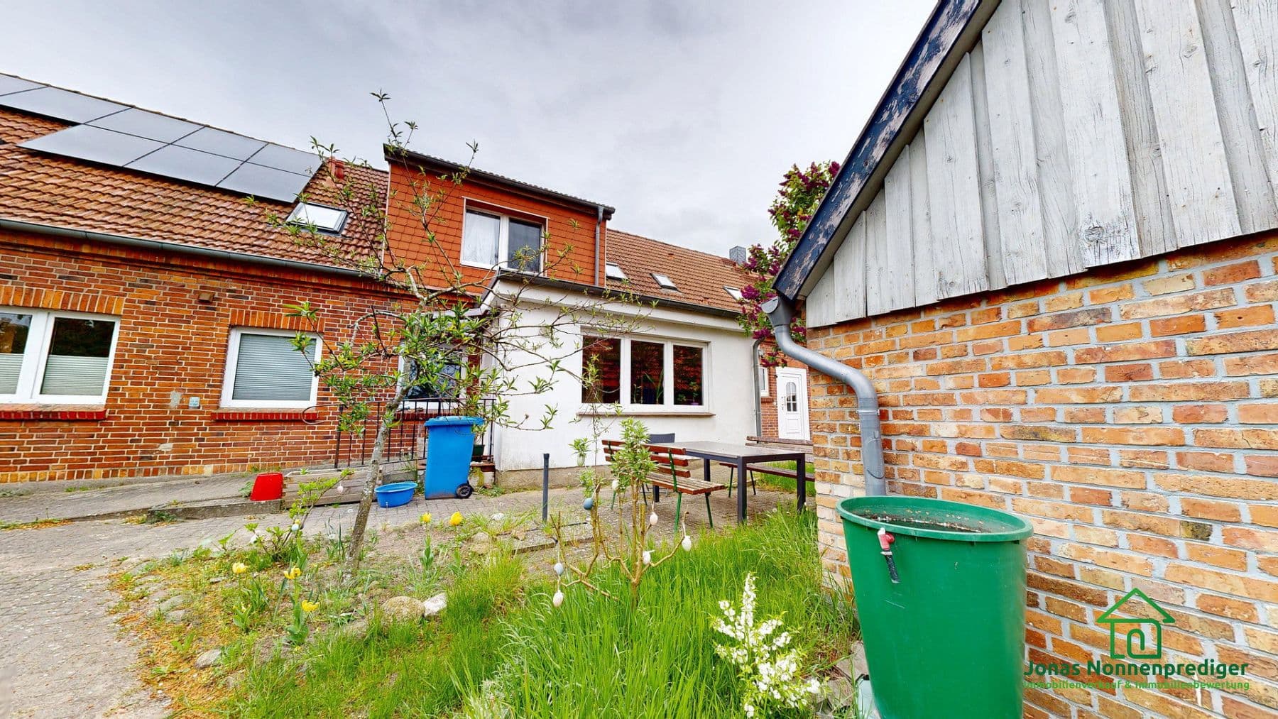Prodej domu 113 m², pozemek 1.848 m², Hauptstraße 9 b, Leezen, Mecklenburg-Vorpommern Prodej domu 113 m², pozemek 1.848 m², Hauptstraße 9 b, Leezen, Mecklenburg-Vorpommern