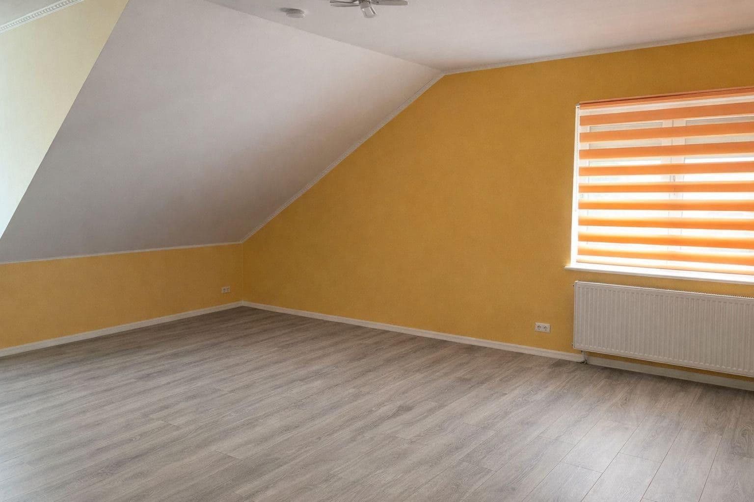 Pronájem bytu 4+1 143 m², Philippsburg, Bádensko-Württembersko Pronájem bytu 4+1 143 m², Philippsburg, Bádensko-Württembersko