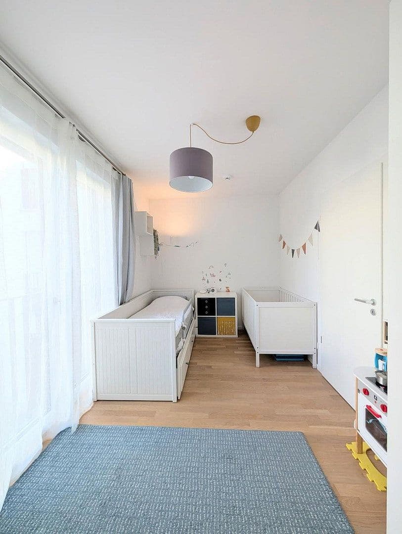 Prodej bytu 3+1 83 m², Berlin, Berlín Prodej bytu 3+1 83 m², Berlin, Berlín