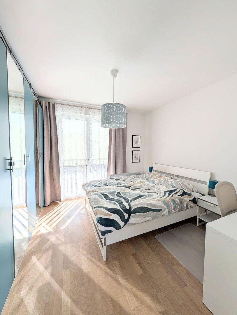 Prodej bytu 3+1 83 m², Berlin, Berlín Prodej bytu 3+1 83 m², Berlin, Berlín