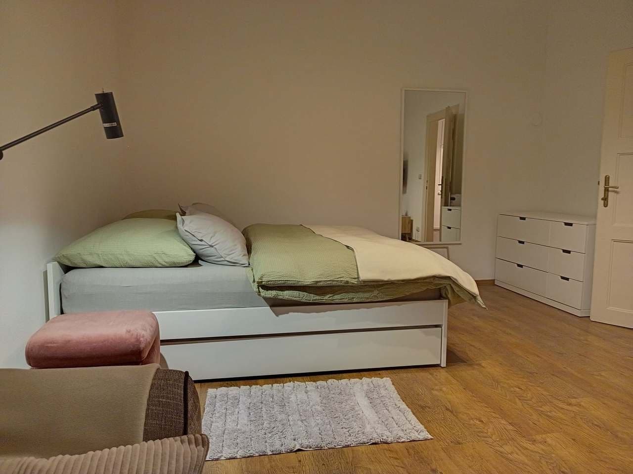 Pronájem bytu 45 m², Horova, Hradec Králové, Královéhradecký kraj Pronájem bytu 45 m², Horova, Hradec Králové, Královéhradecký kraj