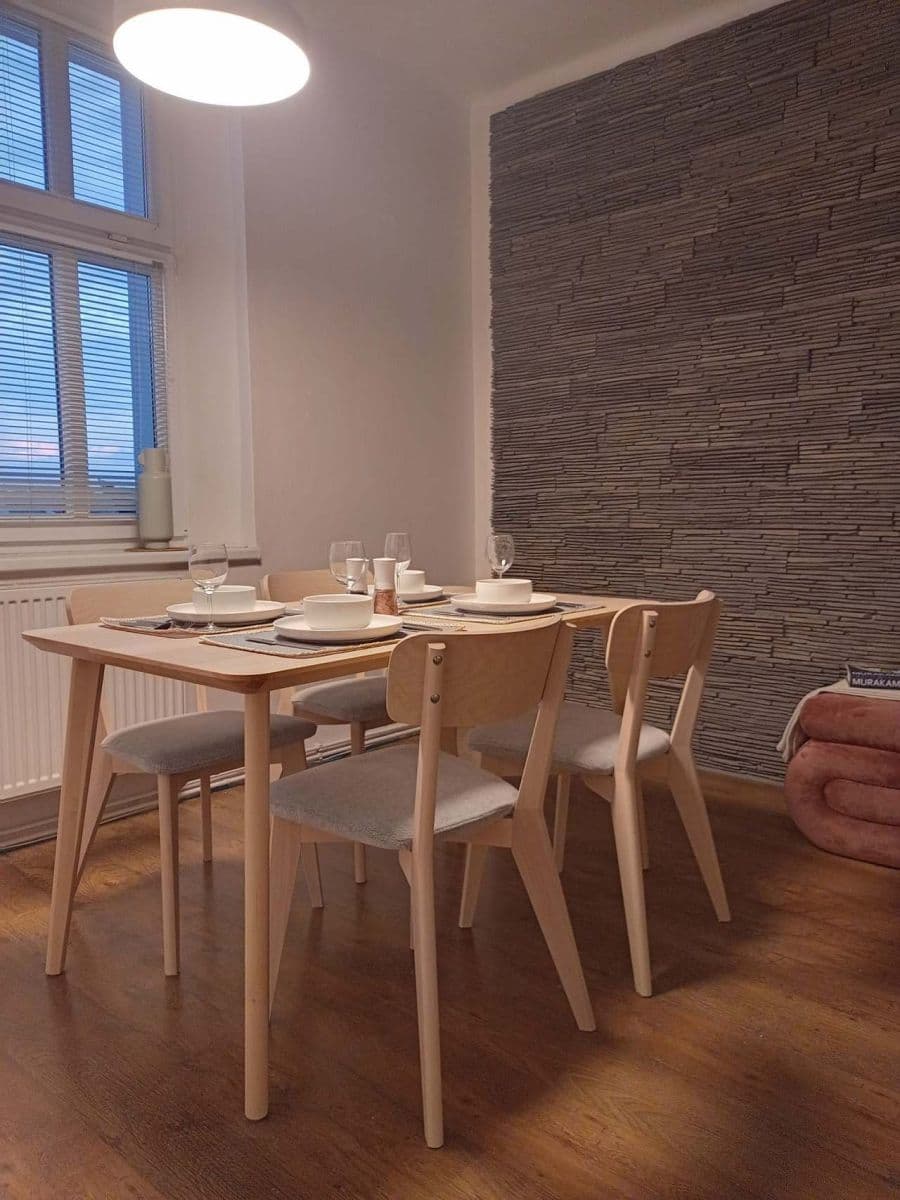 Pronájem bytu 45 m², Horova, Hradec Králové, Královéhradecký kraj Pronájem bytu 45 m², Horova, Hradec Králové, Královéhradecký kraj