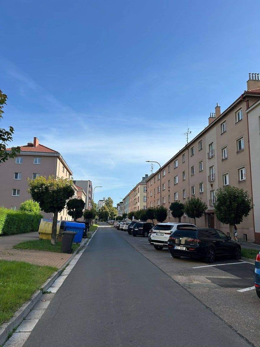 Pronájem bytu 45 m², Horova, Hradec Králové, Královéhradecký kraj Pronájem bytu 45 m², Horova, Hradec Králové, Královéhradecký kraj