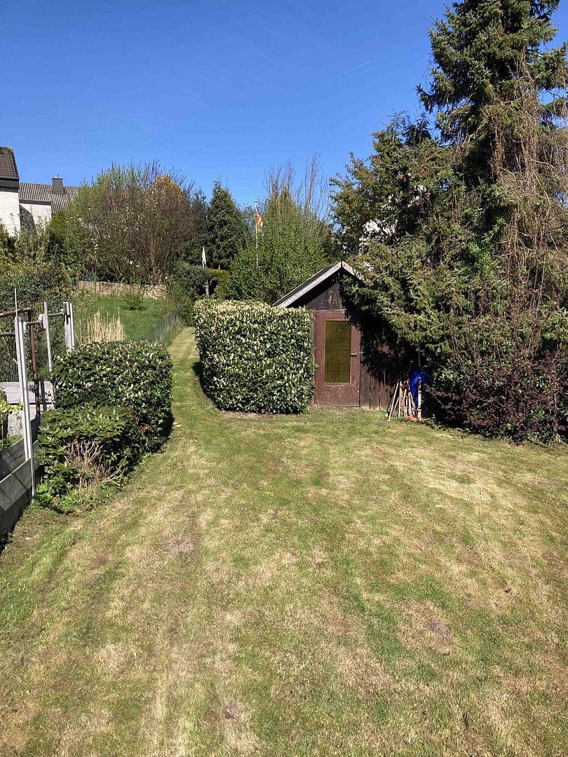 Prodej domu 110 m², pozemek 450 m², Detmold, Severní Porýní-Vestfálsko Prodej domu 110 m², pozemek 450 m², Detmold, Severní Porýní-Vestfálsko