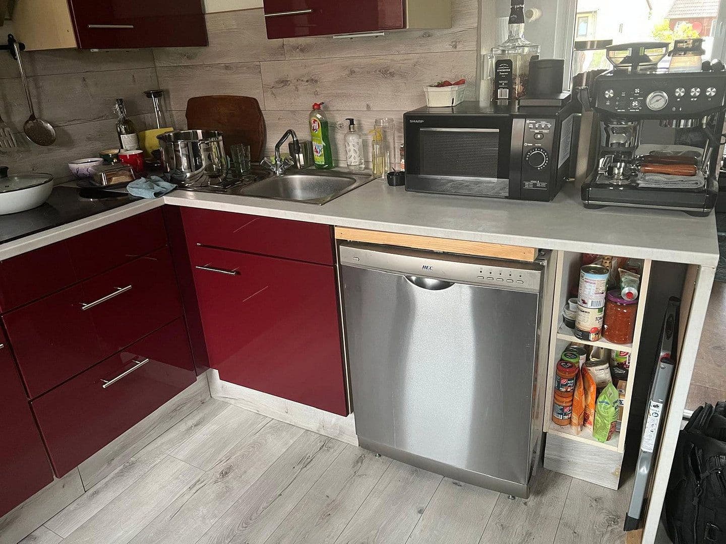 Pronájem bytu 3+1 75 m², Wolfenbüttel, Dolní Sasko Pronájem bytu 3+1 75 m², Wolfenbüttel, Dolní Sasko