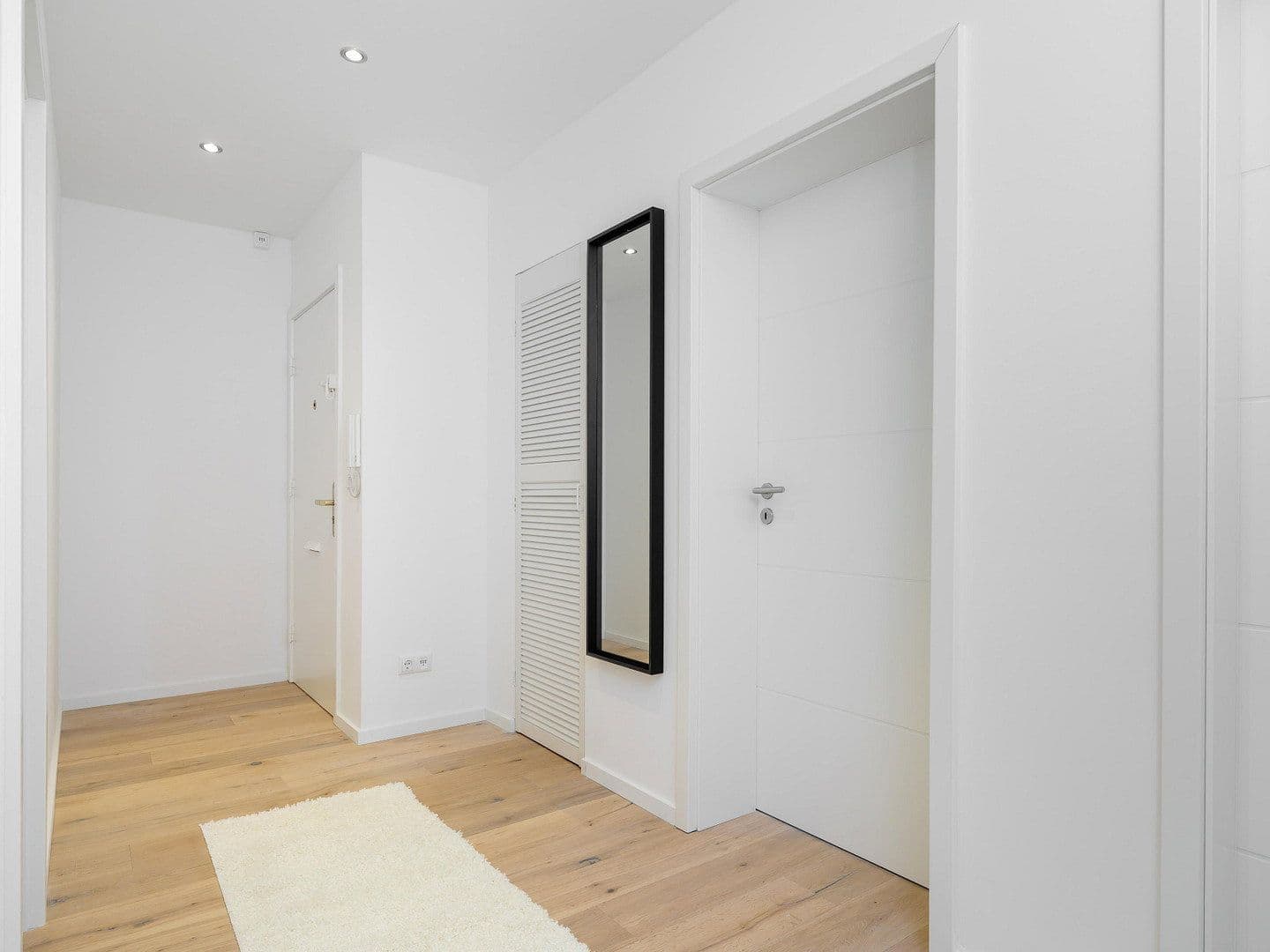 Prodej bytu 3+1 81 m², Schönsberg 37, Hamburg, Hamburg Prodej bytu 3+1 81 m², Schönsberg 37, Hamburg, Hamburg